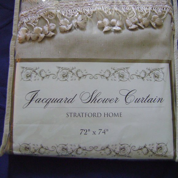 NWOT Jacquard Shower Curtain  72 x 74   Beige with attached Floral Valance - Picture 2 of 4